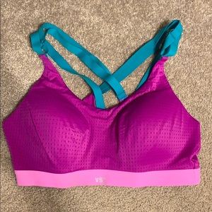 victoria’s secret sports bra